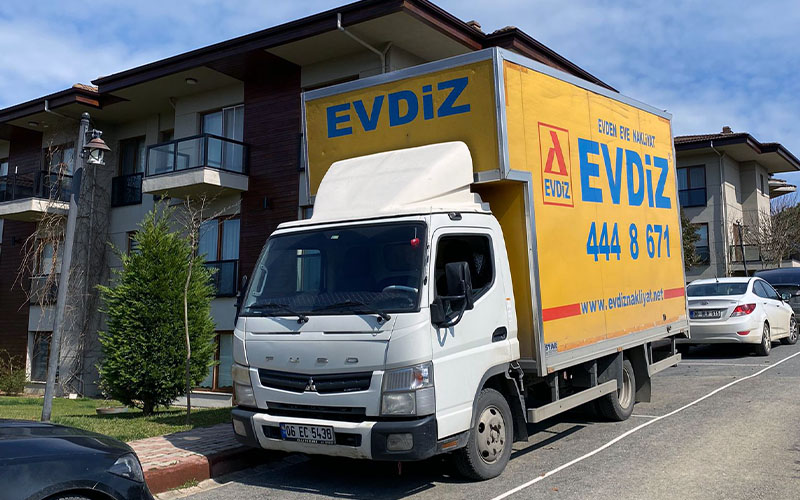 Küçükçekmece Asansörlü Evden Eve Nakliyat